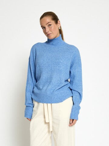 Pull-over 'Selma' DESIRES en bleu : devant