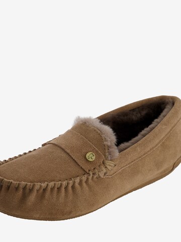 Warmbat Slippers 'Nowra' in Brown
