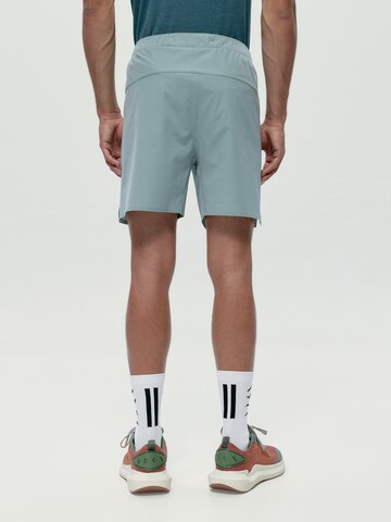 Born Regular Shortshorts 'Torne' in Grün