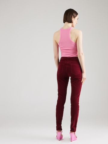 Slimfit Pantaloni di s.Oliver in rosso