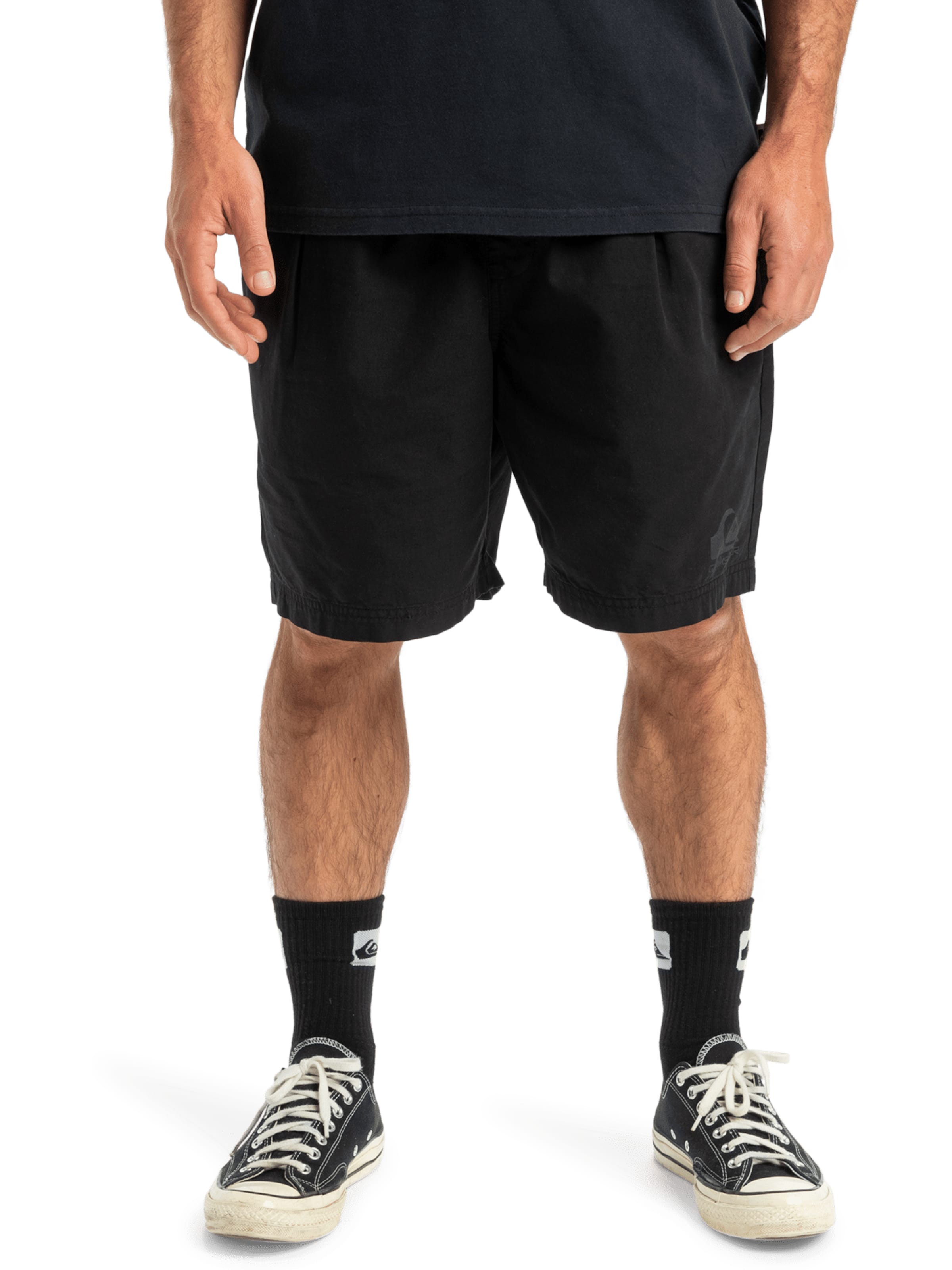 QUIKSILVER Regular Shorts 'The Pipe Beach 19' in Schwarz: Vorderseite
