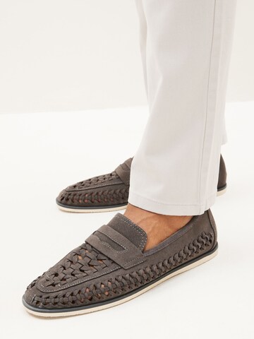 Next Classic Flats in Grey