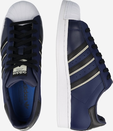 ADIDAS ORIGINALS Sneakers low 'Superstar' i blå