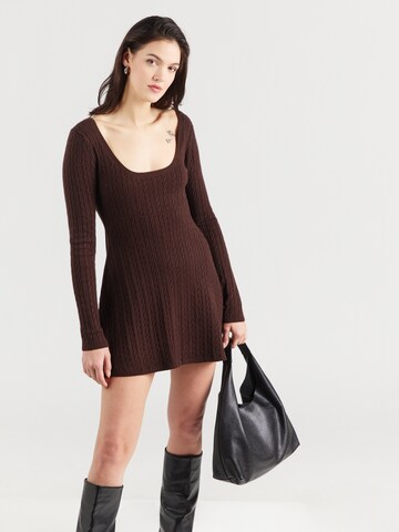 HOLLISTER Neulemekko värissä ruskea: etupuoli