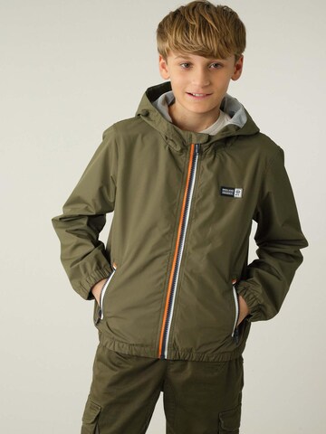 Veste mi-saison 'Vinny' Deeluxe en vert : devant