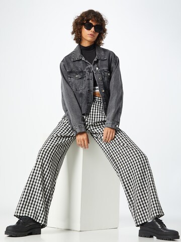 Tommy Jeans Wide leg Pleat-Front Pants in Black