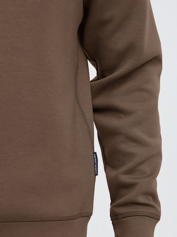 Casual Friday Sweatshirt 'Sebastian' i brun