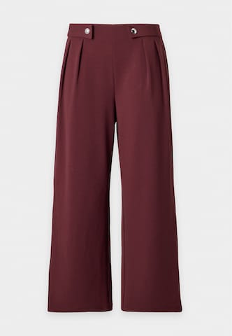 Only Petite Pleat-Front Pants 'ONLEVI' in Brown: front
