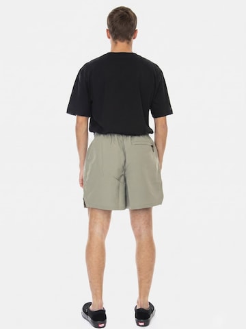 Baggy Pantaloni 'Mens Mirage Mox EB Shorts' di PUMA in verde