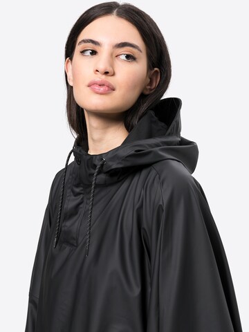 RAINS Cape in Black