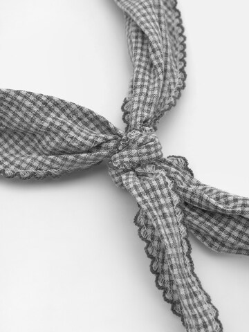 Pull&Bear Tuch in Schwarz