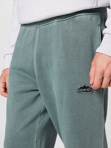 Tapered Pantaloni di Superdry in verde