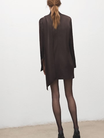 MANGO Jurk 'NICO' in Bruin