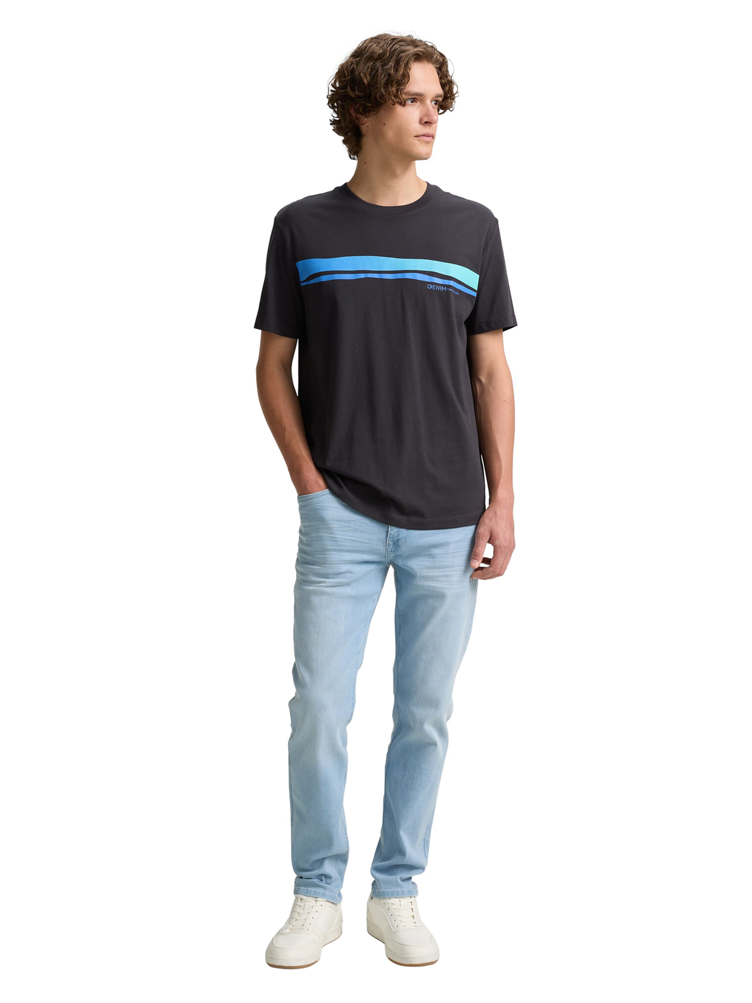 Tricou de la TOM TAILOR DENIM pe negru