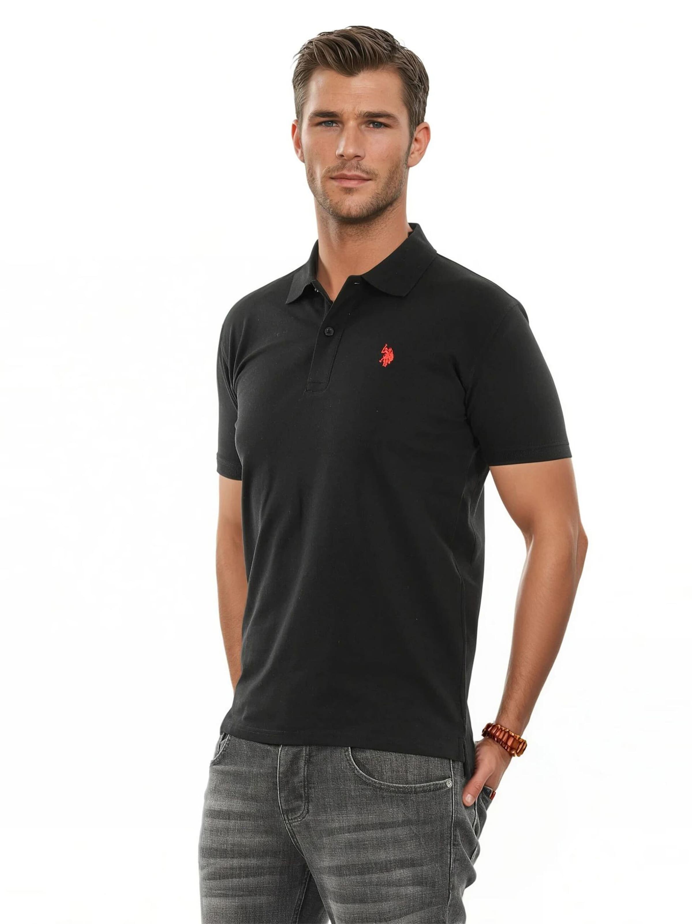 U.S. POLO ASSN. Shirt in Black: front