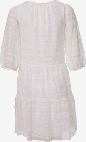 Robe 'Murcia' Orsay en blanc