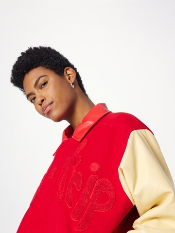 House of Sunny Between-season jacket 'TAKE A TRIP' in Red