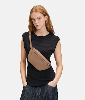 Liebeskind Berlin Belt bag in Brown: front