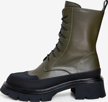CESARE GASPARI Ankle Boots in Grün: Vorderseite
