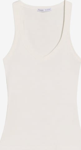 BershkaTop - bijela boja: prednji dio