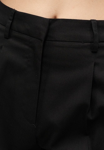 Vero Moda Tall Široke hlačnice Hlače z naborki 'VMNILA' | črna barva
