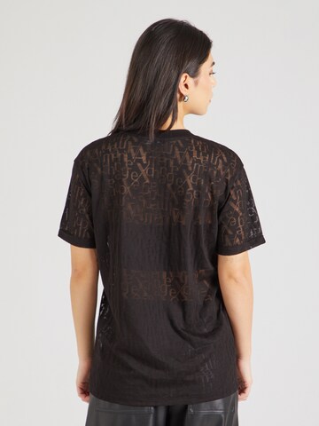 ARMANI EXCHANGE T-shirt i svart