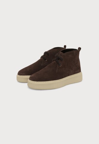 s.Oliver BLACK LABEL - Botas chukka em castanho