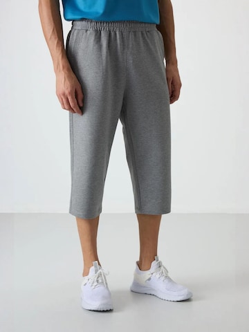 Wide Leg Pantalon Tommy Life en gris