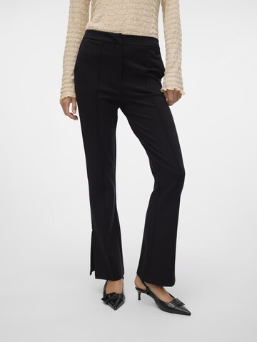 VERO MODA - Acampanado Pantalón 'NOLAN' en negro