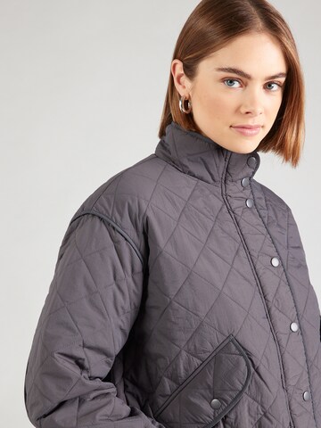 VERO MODA Демисезонная куртка 'VMVILMA' в Серый