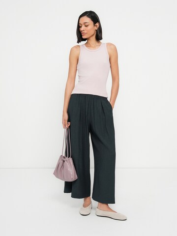 Regular Pantalon à plis 'ISLA MINIMA' sessun en vert