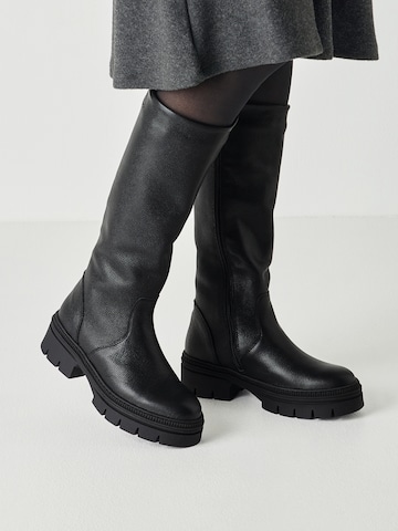 Bottes Tamaris en noir : devant