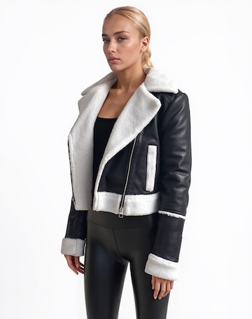 trueprodigy Between-season jacket ' Tristin ' in Black