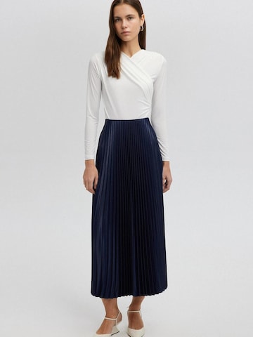 Jupe 'Pleated Skirt' Touché Privé en bleu