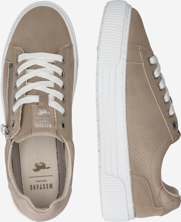 MUSTANG Sneakers in Beige