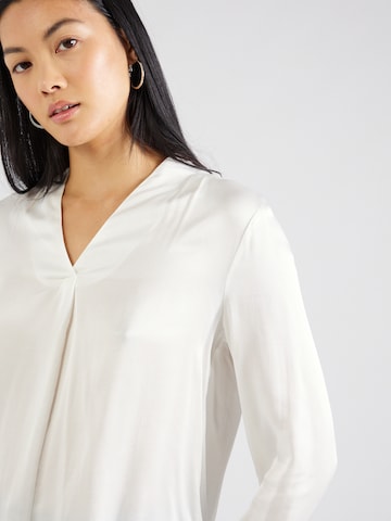 MORE & MORE Blouse in White