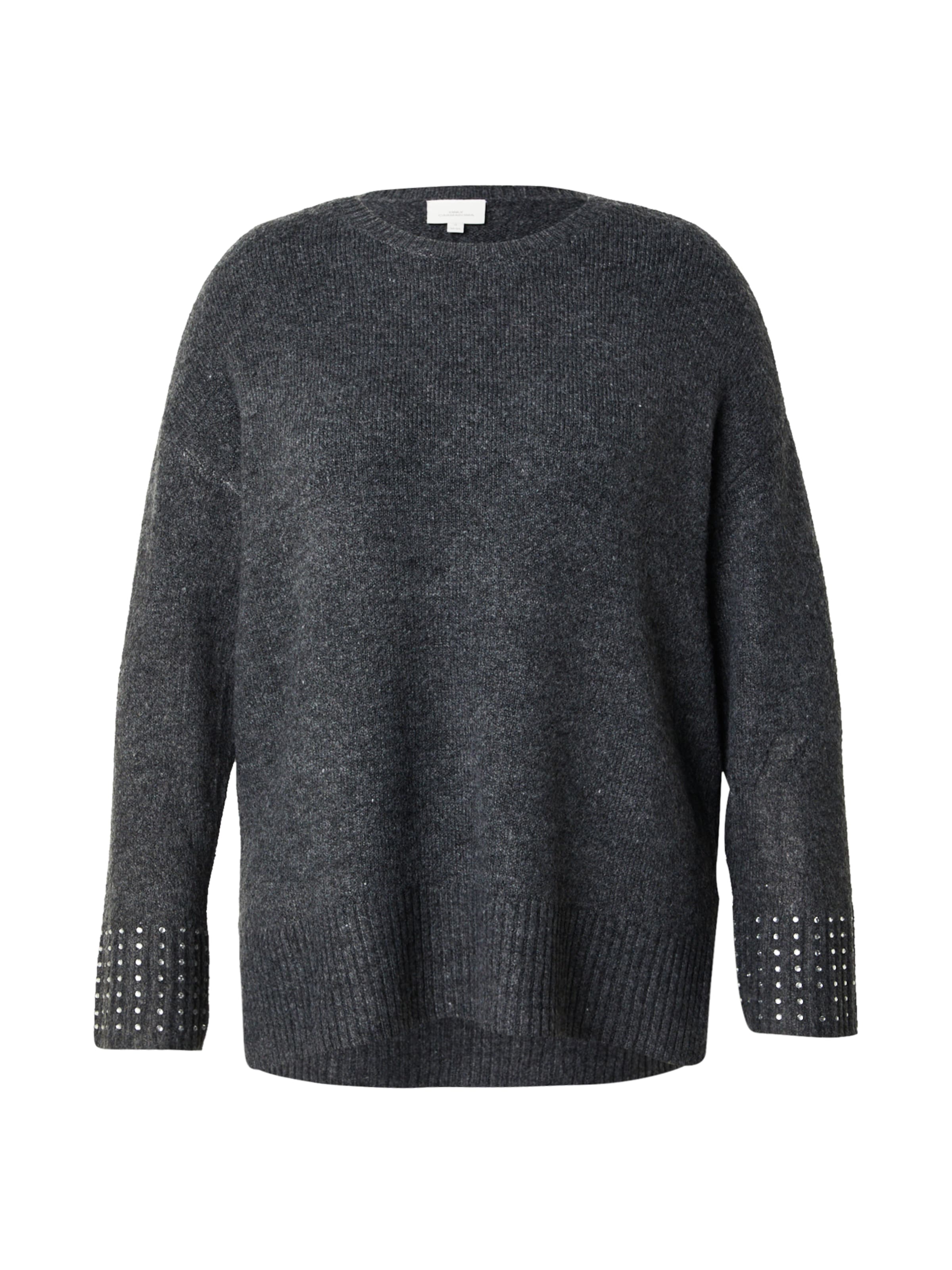 ONLY Carmakoma Sweater in Grey: front