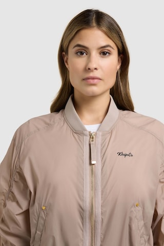 khujo Tussenjas 'Tuvay' in Beige