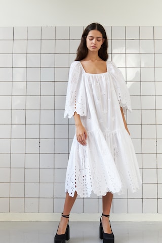 Stella Nova Kleid in Weiß