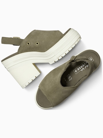 CONVERSE - Sandalias 'Chuck 70 De Luxe Heel' en verde