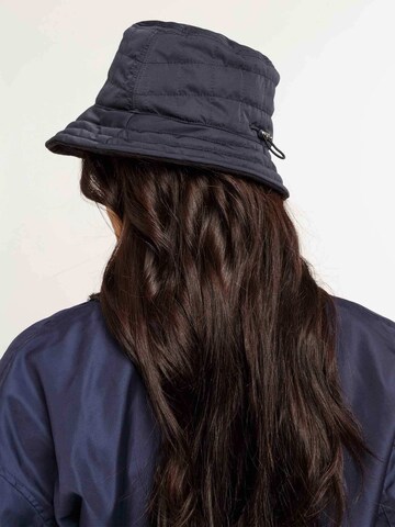 LOEVENICH Hat in Blue