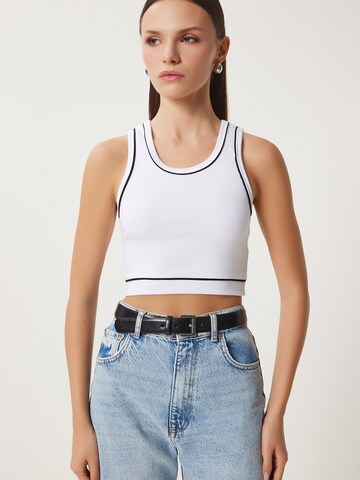 Happiness İstanbul Top in Weiß: Vorderseite