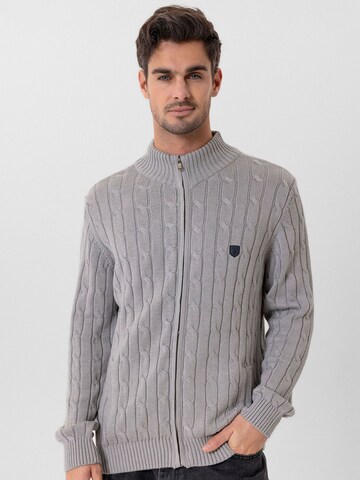 Vestes en maille 'Faber' Jacey Quinn en gris : devant