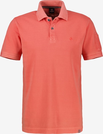 LERROS Poloshirt, unifarben aus gestreiftem Piqué-Gewebe in Rot: Vorderseite