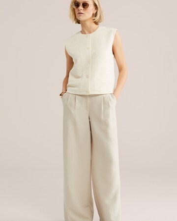 WE Fashion Väst i beige