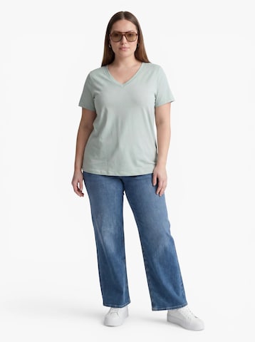 Tricou 'CARALISON' de la ONLY Carmakoma pe verde