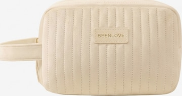 MEVYRA Cosmetic Bag in Beige: front