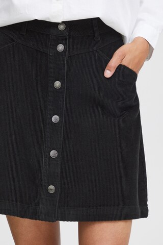 Gonna di b.young in nero