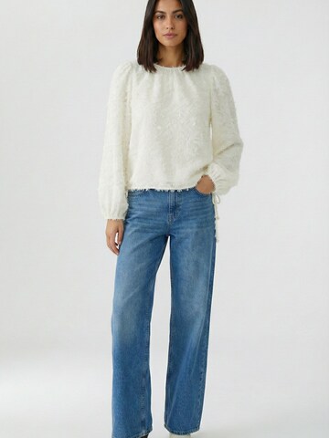 OUI Blouse in White: front