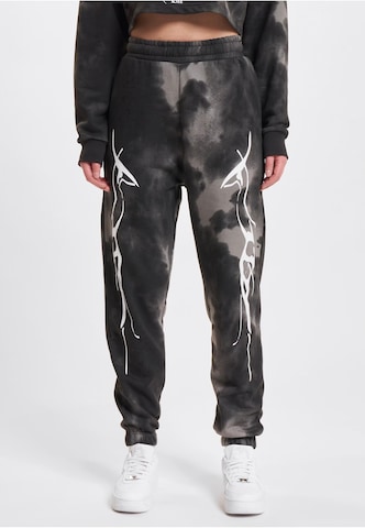 Tapered Pantaloni 'Sky' di Thug Life in nero: frontale